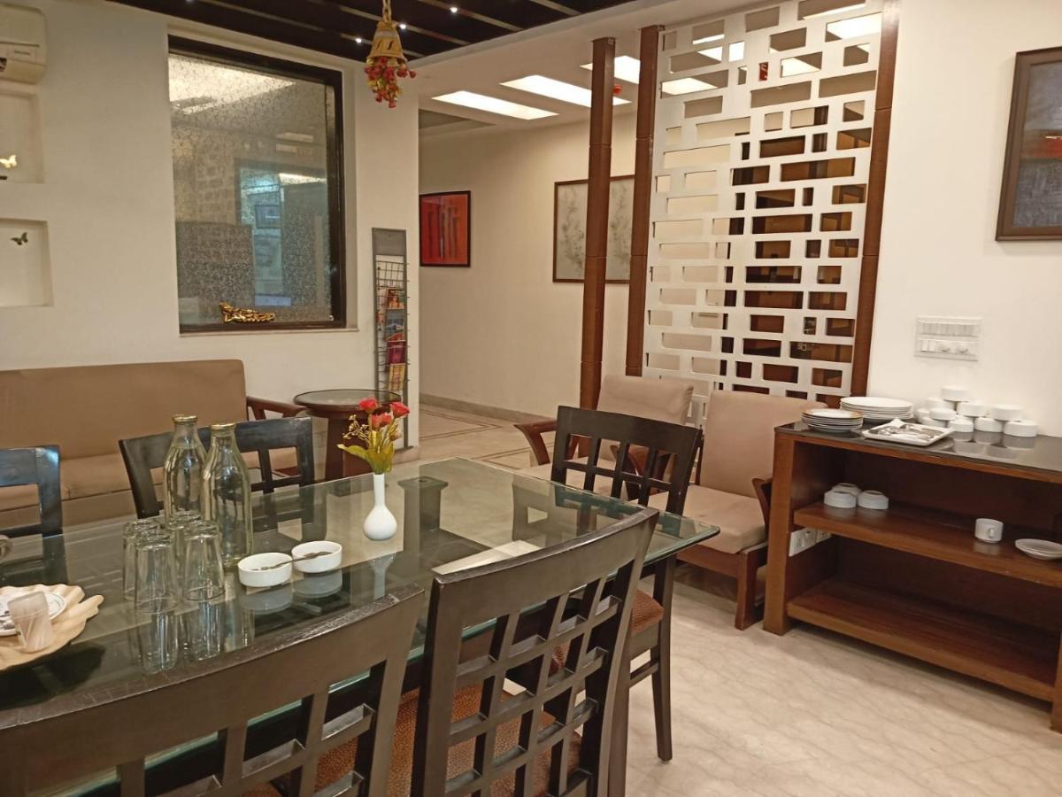 ניו דלהי Hermitage By The Cosy Hotels Near Lotus Temple מראה חיצוני תמונה